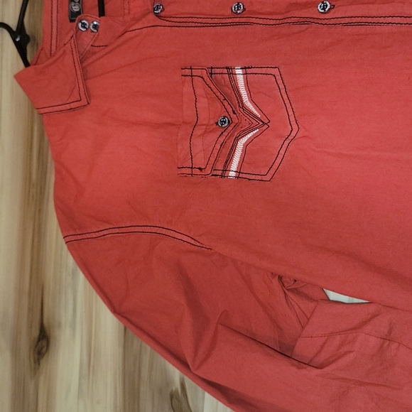 Men's Vintage Red Shade Button Up Shirt - Picture 9 of 16